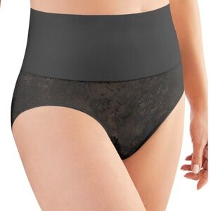 Maidenform Flexees Women's Smoothing Shapewear Brief